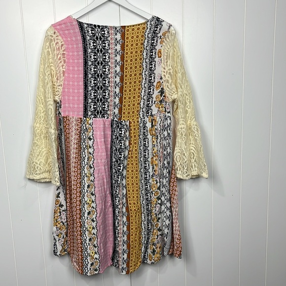 Kori America Womens Tunic L Pink Black Gold Boho Fit & Flare Lace Bell Sleeves - Picture 10 of 13